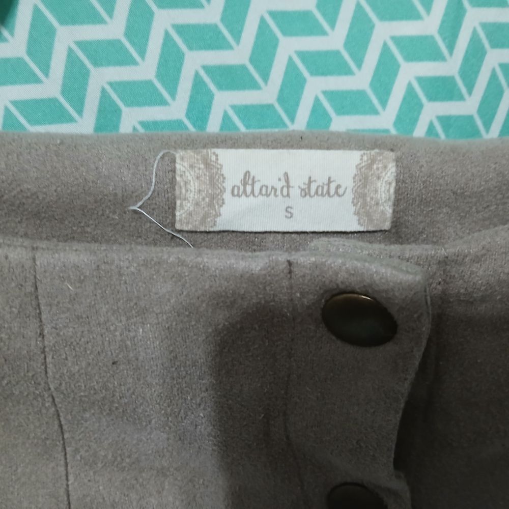 Altar'd State Size S suede Beige Buttoned Mini Skirt - Picture 3 of 5